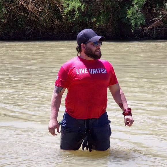 Meet your Posher, Dillard - Picture 1 of 1